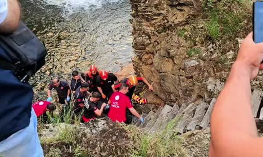 Niksar şelalesinde serinlemek isteyen iki kardeş boğularak yaşamını yitirdi