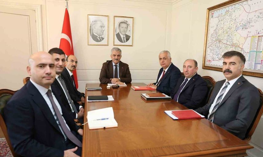Düzce projelerinin yol haritası valilik toplantısında netleşti