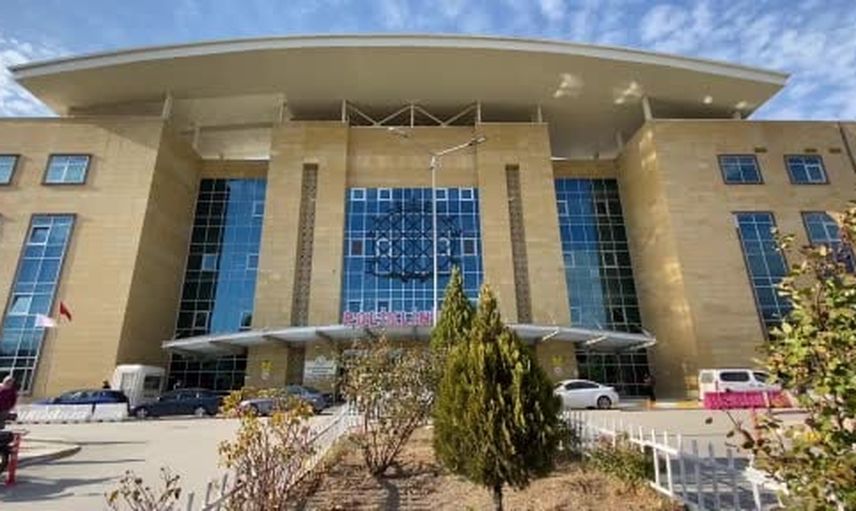 çeşme suyundan gelen sürpriz: boğazına yapışan canlı sülük ameliyatla çıkarıldı