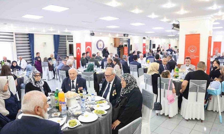 Vali Çağatay'dan gaziler ve şehit ailelerine onurlu buluşma