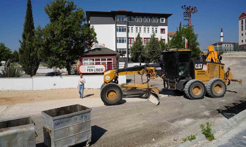 Okul yolları eğitim yılına hazırlanıyor: Esentepe'de kapsamlı yenileme
