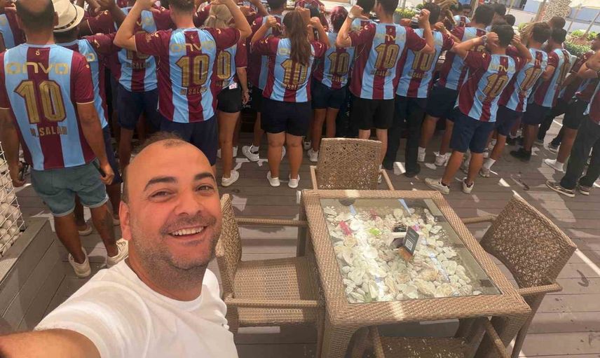 Trabzonspor sevgisi Girne'ye 250 Salah formasıyla taşındı