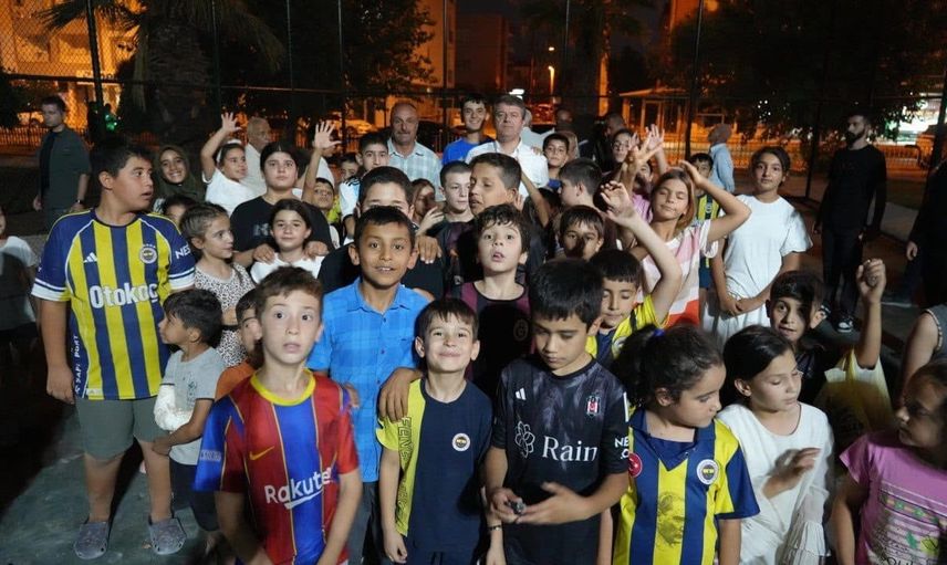 Mahalleye geri dönen Necmettin Erbakan parkında çocukların hayali saha oldu