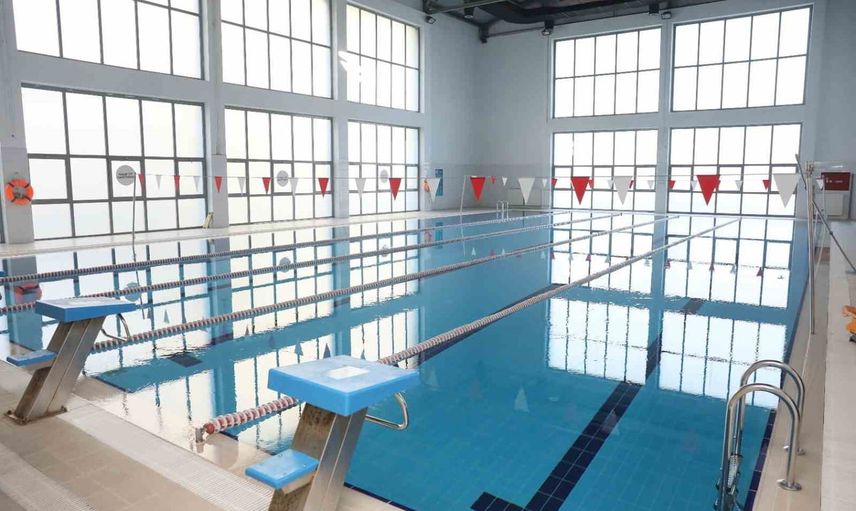 Kağıthane'de yetişkinlere özel ücretsiz yüzme ve fitness dönemi başladı