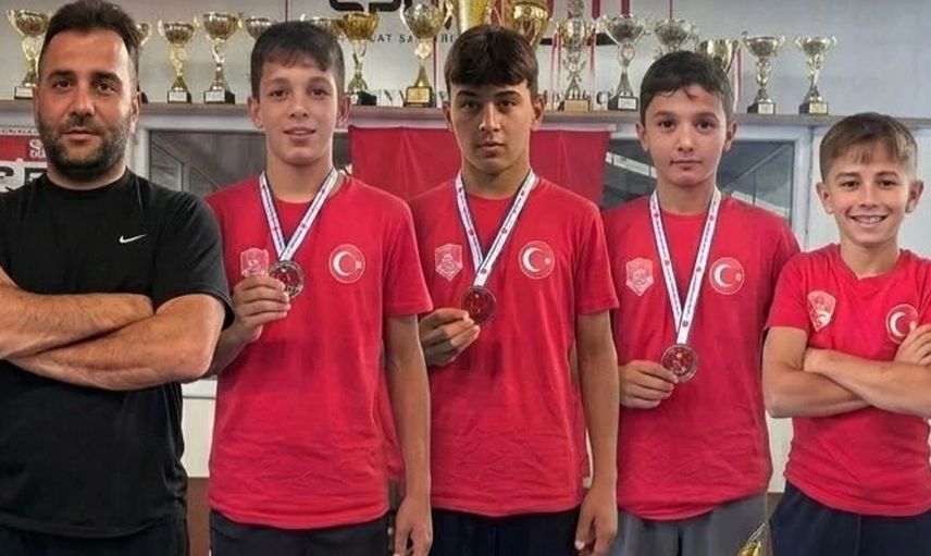 Çevreli'den milli takıma: Hüseyin Akbaş'ın izinde dört sporcu