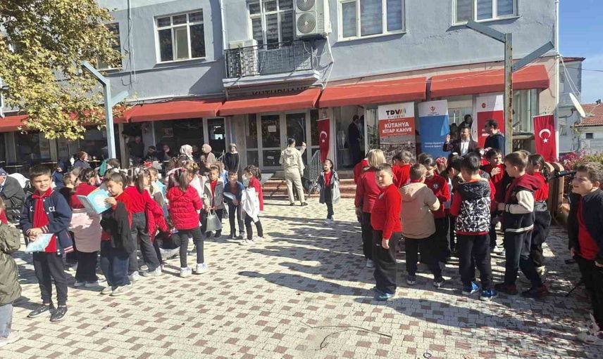Hisarcık'ta kitap fuarı: müftülük okuma alışkanlığını destekliyor