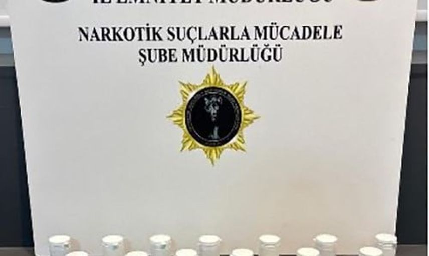 Samsun'da üç ilçeyi kapsayan uyuşturucu operasyonunda 5 gözaltı