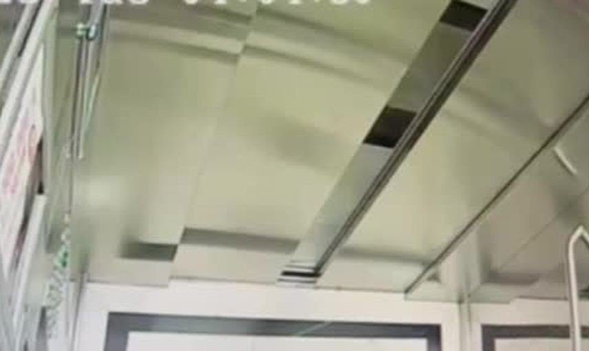 Çağla Öz'ün düğün sonrası Maslak'tan ayrılış anları kameralarda