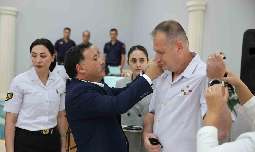 Vali Çiçek, Kayseri jandarmasında rütbe terfi eden personele başarı diledi