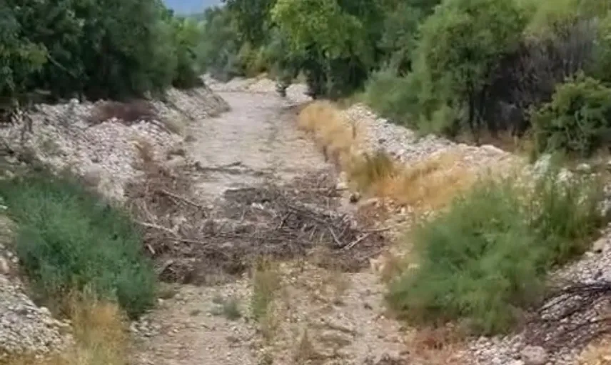 Kocaözü'nde yollar çamurla kaplandı: sel anları cepte kaydedildi