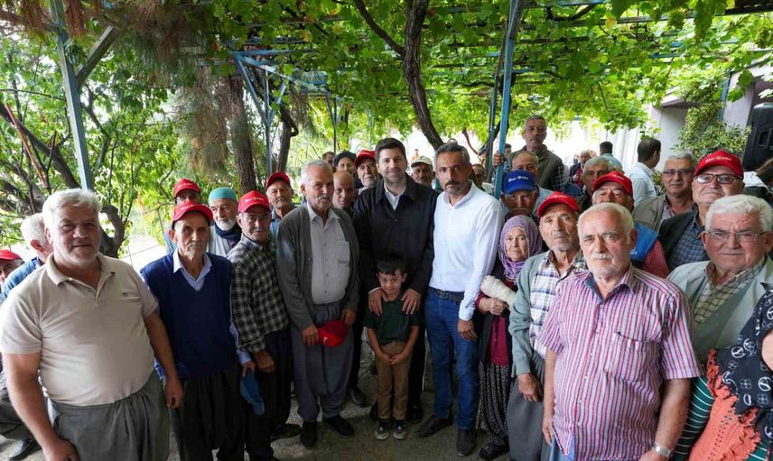 Tarsus'ta kırsalda hizmet turu: Boltaç mahalle taleplerini yerinde değerlendirdi