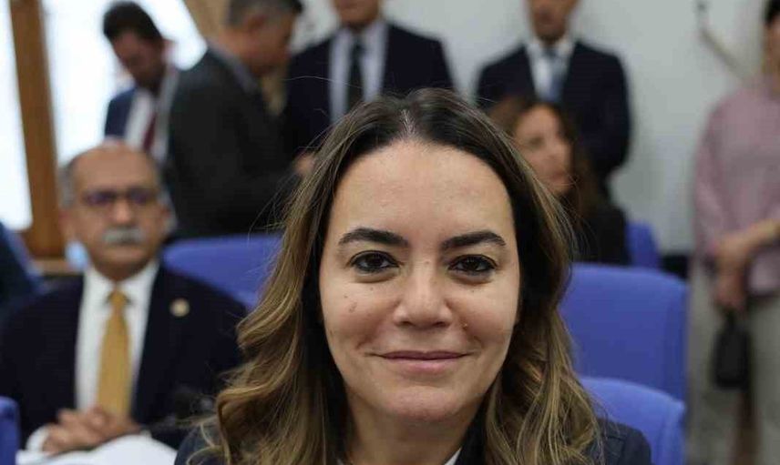 Önergelerin dili komisyonda tartışma yarattı
