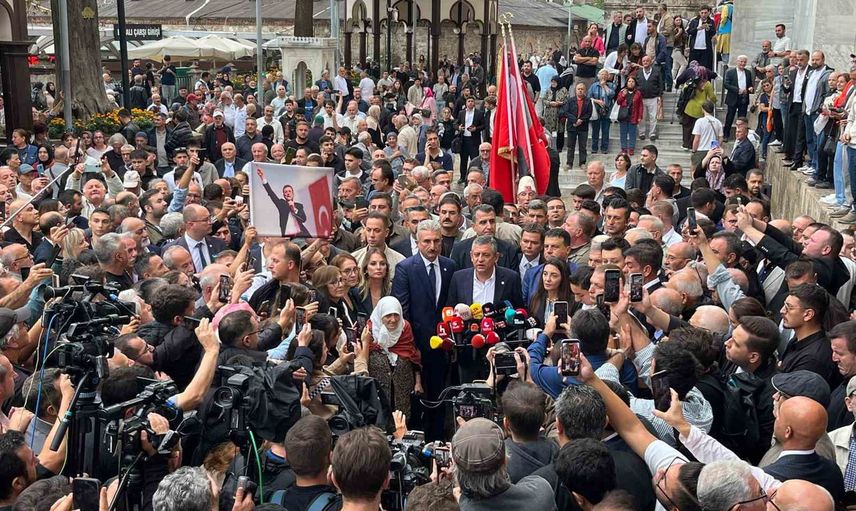 Bursa ziyaretinde Özgür Özel'den Bozbey çıkarımları ve parti ismi kararlılığı