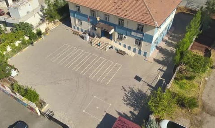 Okullarda huzur için yeni güvenlik paketi: 31 bin bahçe görevlisi ve ekip sahada