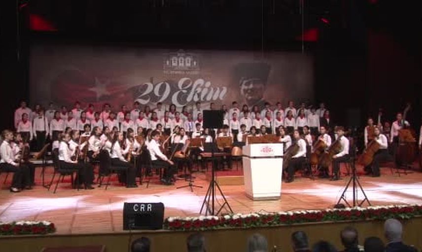 Şişli'de 29 ekim coşkusu: cumhuriyetin 103. yılı törenle anıldı