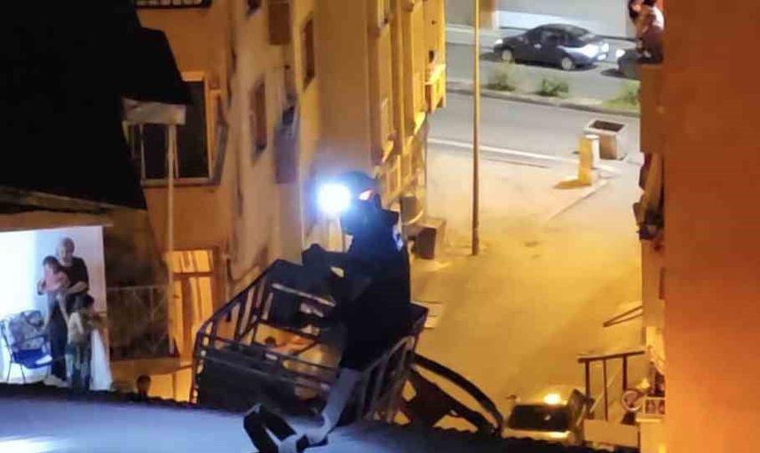 Yenişehir’de çatı bacasında çıkan yangın itfaiye tarafından zamanında söndürüldü