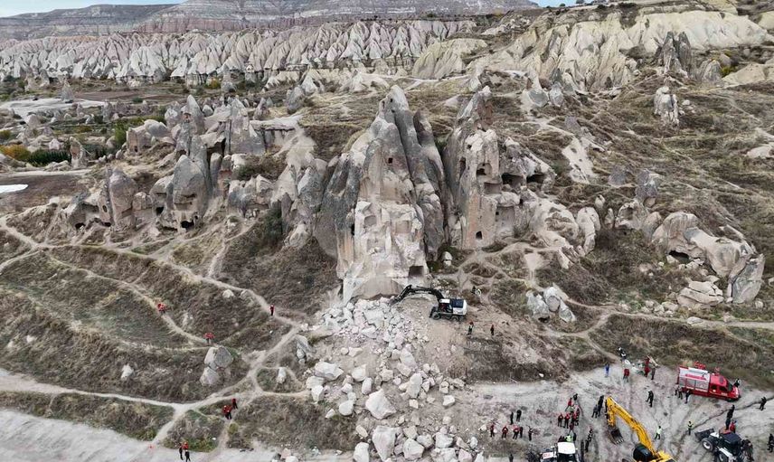 Göreme'de peribacalarının silüeti bozuldu: dron görüntüleri değişimi ortaya koydu