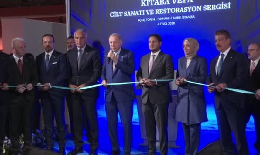 Erdoğan Tophane-i Âmire'de kitaba vefa sergisinin açılışına katıldı