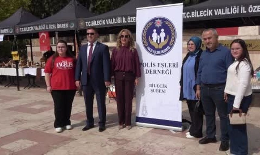 Bilecik'te hayır çarşısı ile üniversite öğrencilerine destek çağrısı