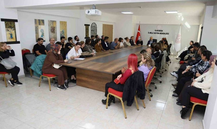 Karabük'te maarif orkestrası ve korosu için yol haritası çizildi