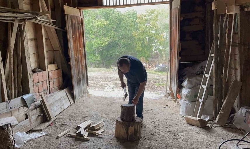 Görme engeli işine engel olmadı: İhsangazi'de çiftçi Yılmaz'ın günlük yaşamı