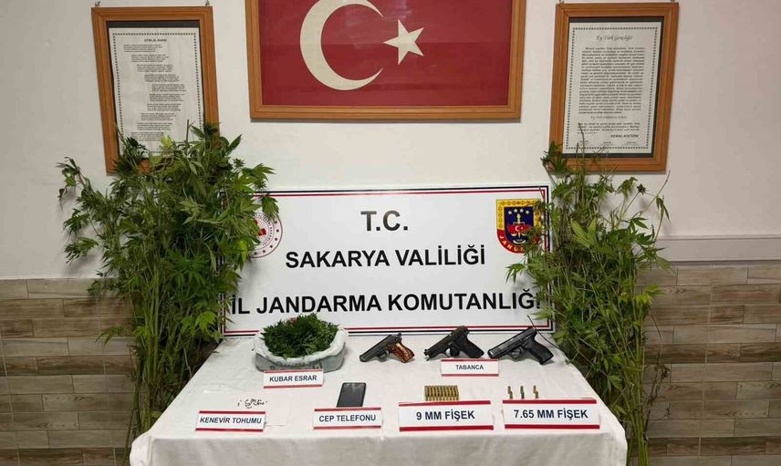 Sakarya'da üç ilçede uyuşturucu ağı çökertildi: dört şüpheli tutuklandı