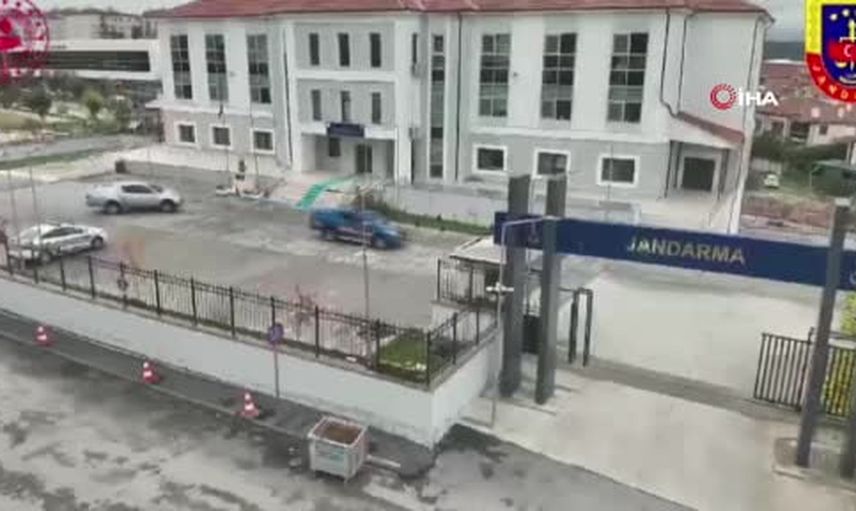 Jandarmadan evde kaçak içki üretim merkezine baskın