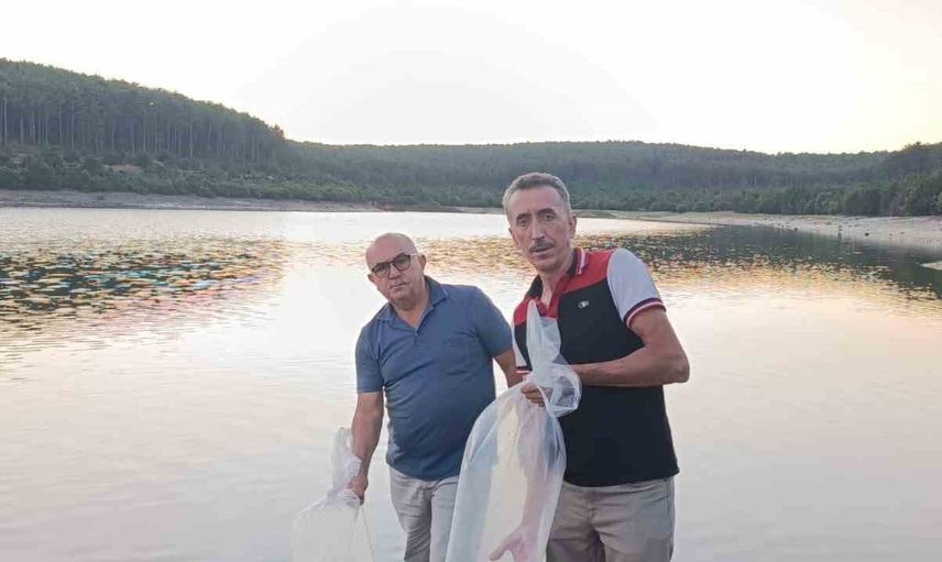 Orhaneli göletlerinde sürdürülebilir balıkçılığa sazan takviyesi