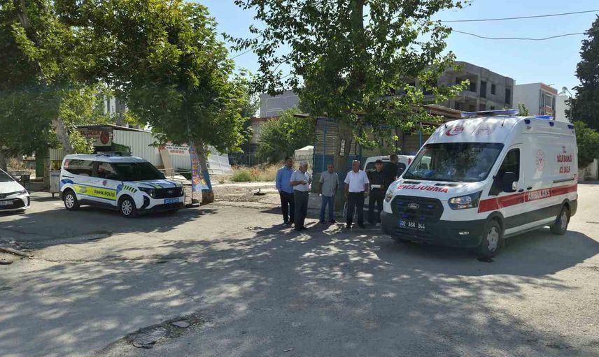 Adıyaman'da kontrolünü yitiren motosiklet sürücüsü ayakta tedavi edildi