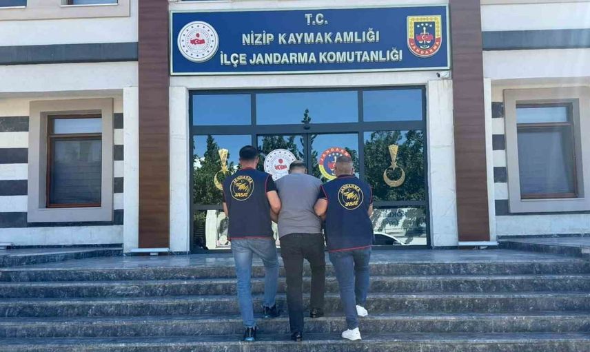 nizip'te jandarmanın takibi sonlandı: 16 yıl kesinleşmiş cezası bulunan şahıs tutuklandı