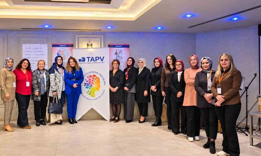 Erzurum'da kadın sağlığını güçlendirmeye yönelik eğitici eğitimi başlatıldı