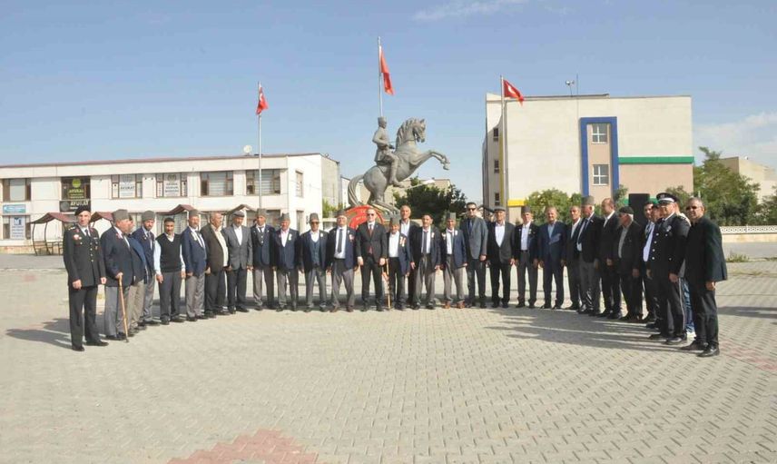 Bulanık'ta gaziler günü etkinlikleri: tören ve kahvaltıda birlik mesajları