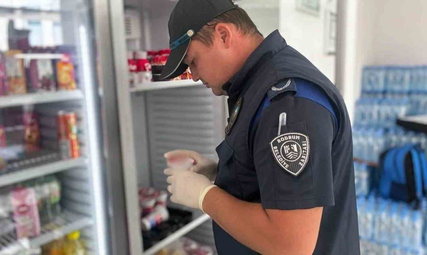 Bodrum’da kantinlere kapsamlı zabıta denetimi: ruhsatsız işletmeler ve tarih geçmiş ürünler tespit edildi