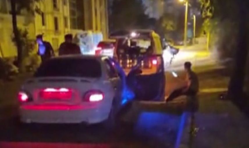 Yunus Emre Mahallesi'nde kavgadan bıçaklamaya: biri ağır iki kişi yaralandı