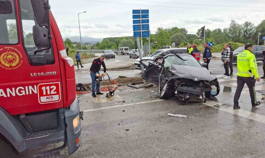 Sakarya'daki trafik kazasında ağır yaralanan sürücü 77 gün sonra yaşamını yitirdi