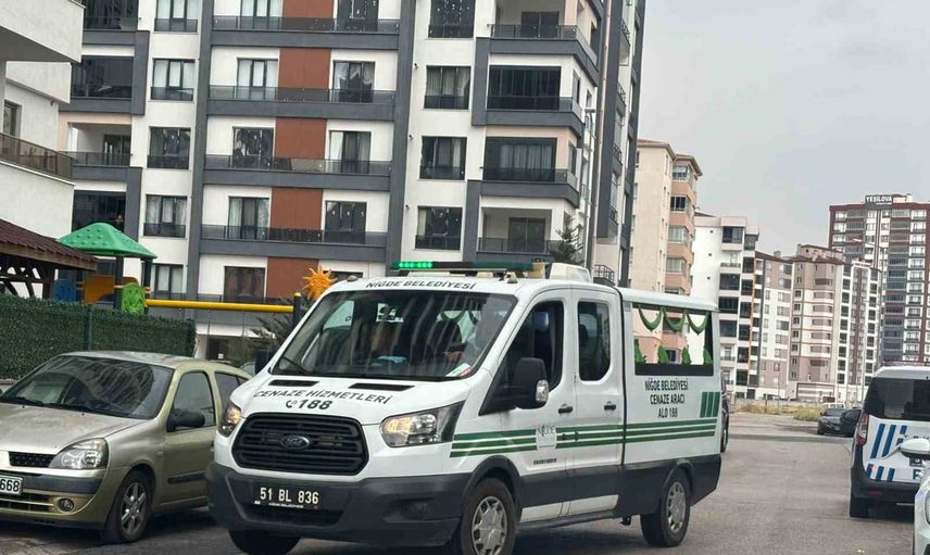 Niğde'de çatıda ölü bulunan 22 yaşındaki genç kız için adli süreç başlatıldı