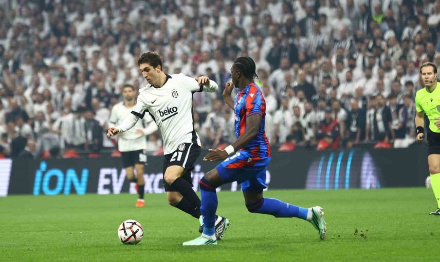 Miretti dolmabahçe'de sakatlandı, Salih Özcan oyuna dahil oldu