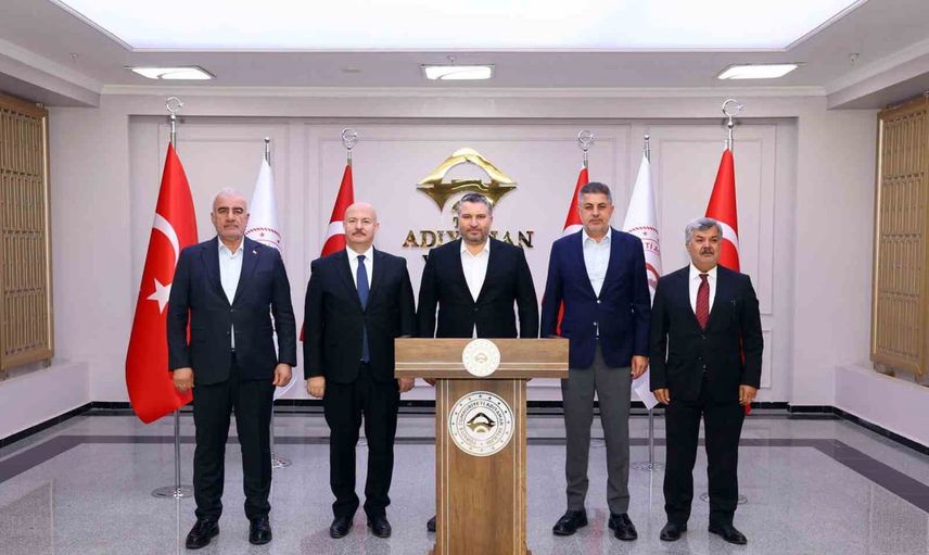 Adıyaman'da sanayi yatırımlarını değerlendiren bakan yardımcısı