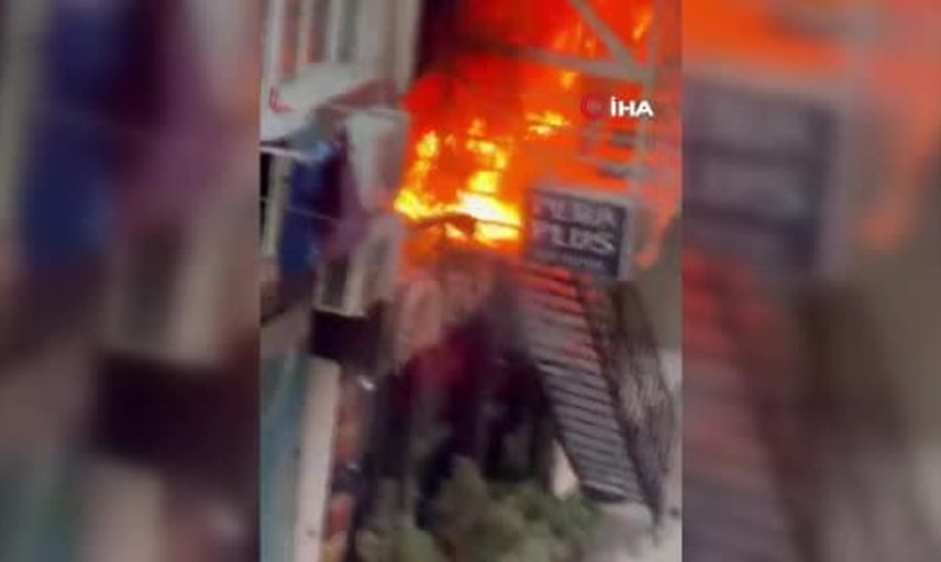 Bakırköy'de sabah alarmı: 6 katlı otelde çıkan yangında 12 kişi yaralandı