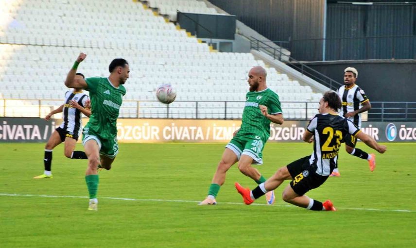 Muğlaspor deplasmanda 4-3 galip geldi, Manisa'da penaltılar ve kırmızı kart maçın rengini belirledi