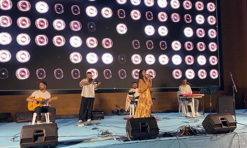 Dörtyol meydanı'nda Simge Şahin'le müzik dolu akşam