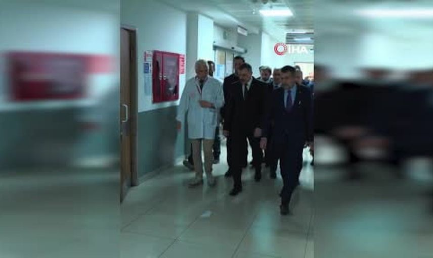 Bakanlar turgutlu'daki yaralı öğrencileri hastanede dinledi
