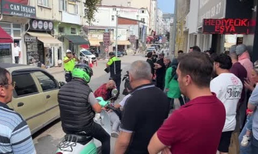 Sinop'ta nöbet geçirip yoldaki otomobile çarpan genç yaralandı