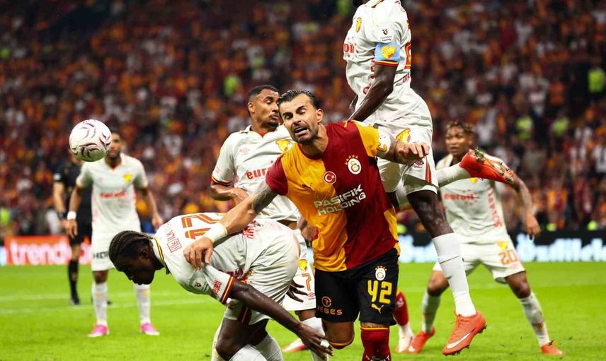 Galatasaray'da ilk yarı dengeyle tamamlandı: Göztepe 1-1
