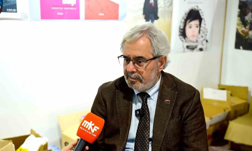 Malatya kitap fuarında yazarlar ve okurlar buluştu