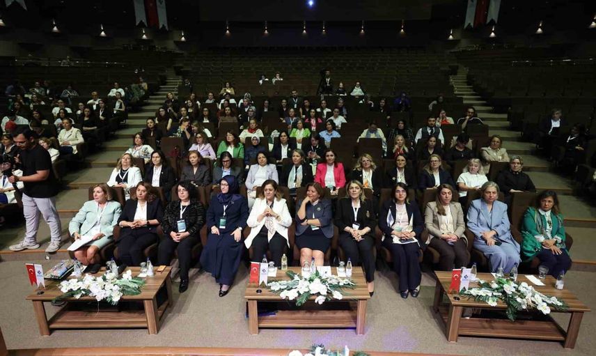 Hasan Kalyoncu Üniversitesi'nde kadın akademisyenler iklim stratejileri oluşturdu