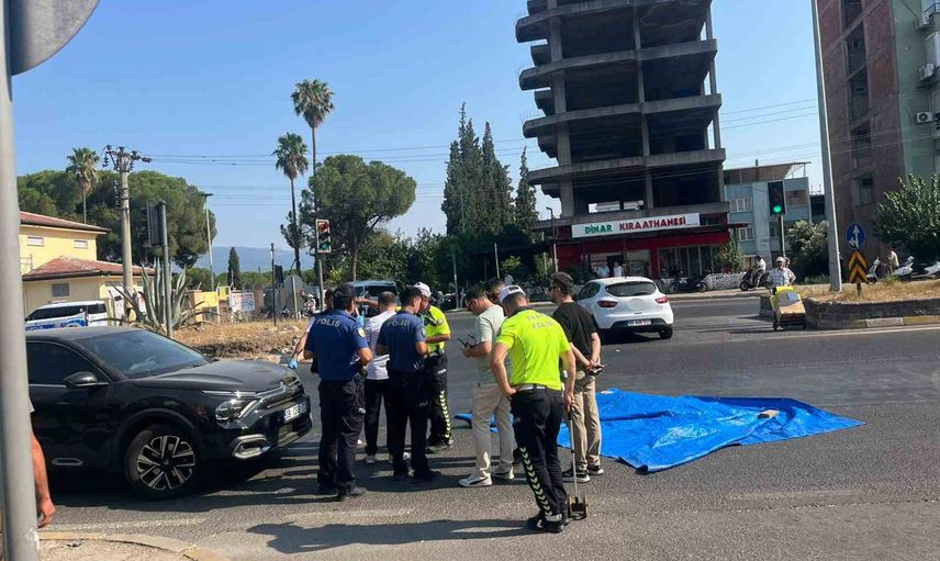 Nazilli'de kırmızı ışık iddiası sonrası motosiklet sürücüsü yaşamını yitirdi