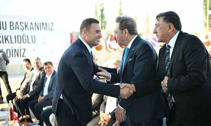 Balıkesir'de lisanslı depoculuk başlıyor: çiftçi emeğinin karşılığını alacak