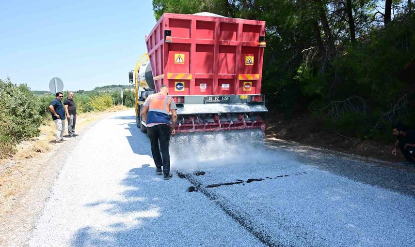 Soma'da mahalle yollarına ikinci kat asfaltla konfor ve güvenlik hedefleniyor