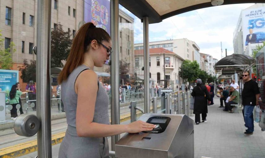 Öğrencinin cebine nefes: Eskişehir'in 'Bas Geç' hamlesi